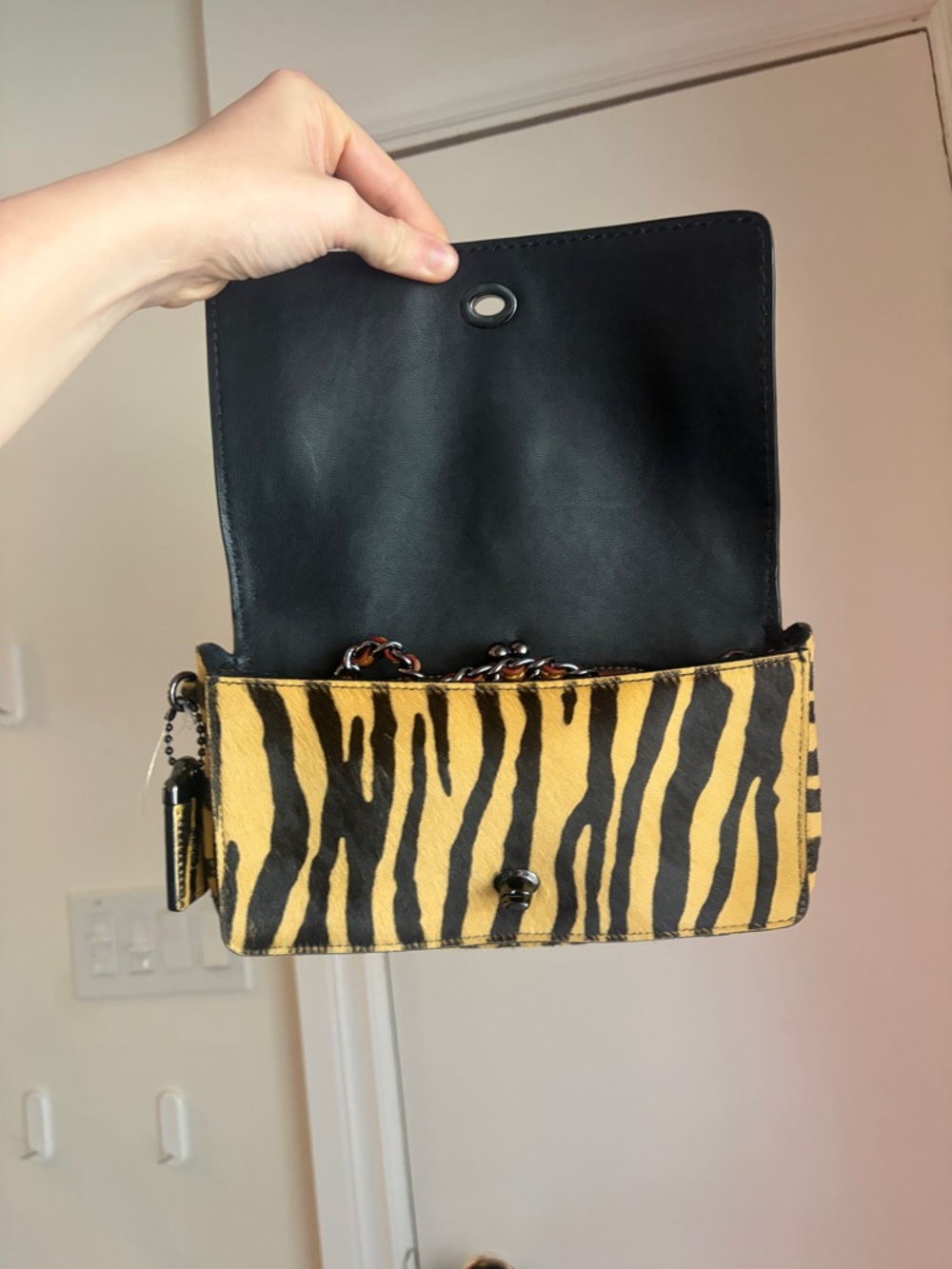 Coach Haircalf Dinky Animal-Print Shoulder Bag in Black and Tan - Picture 5 of 14
